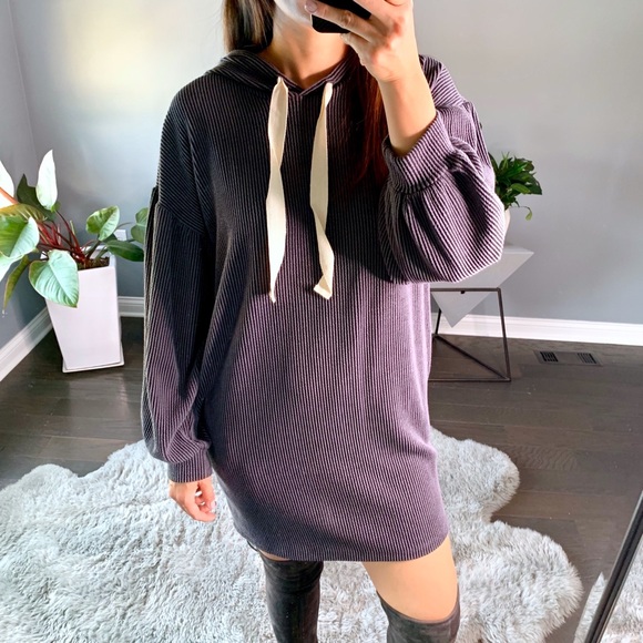 🏷Charcoal Ribbed hoodie - Picture 3 of 6